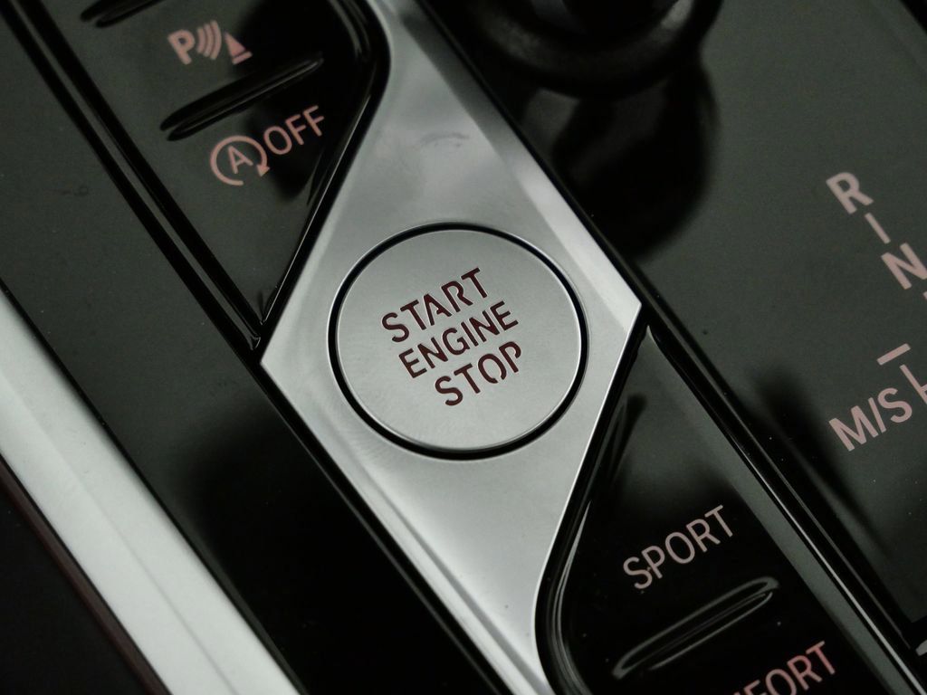 Thumbnail: 2026 BMW 8 Series - 48