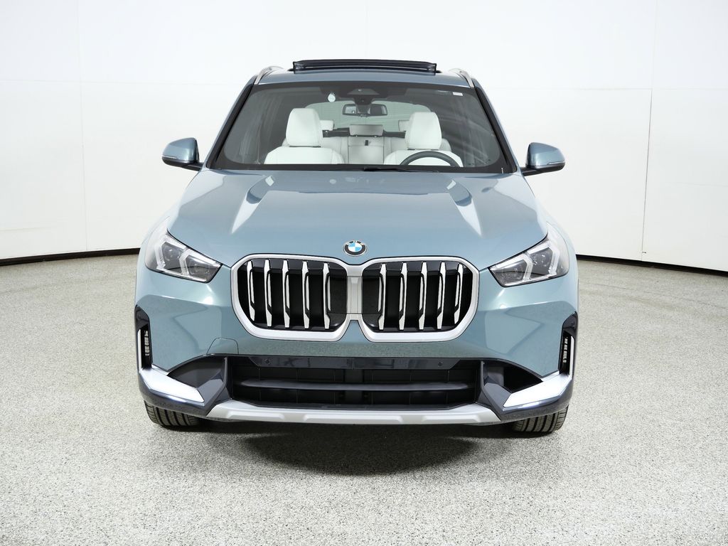 Thumbnail: 2026 BMW X1 - 2