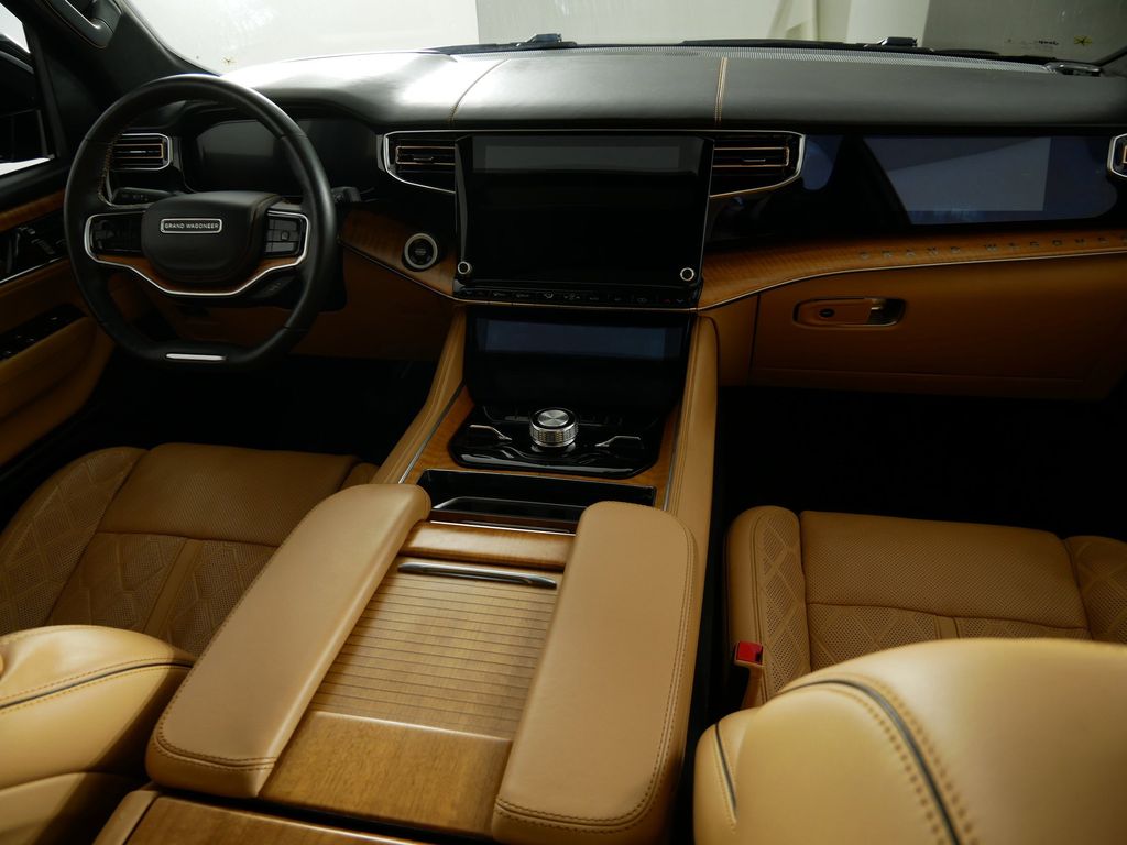 2022 Jeep Grand Wagoneer Series III 7