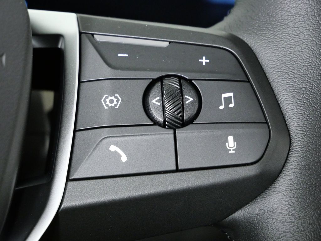 Thumbnail: 2026 BMW X1 - 40