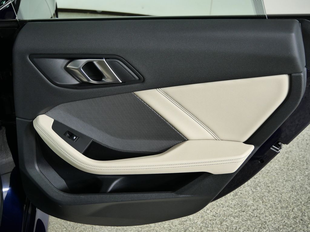 Thumbnail: 2025 BMW 2 Series - 28