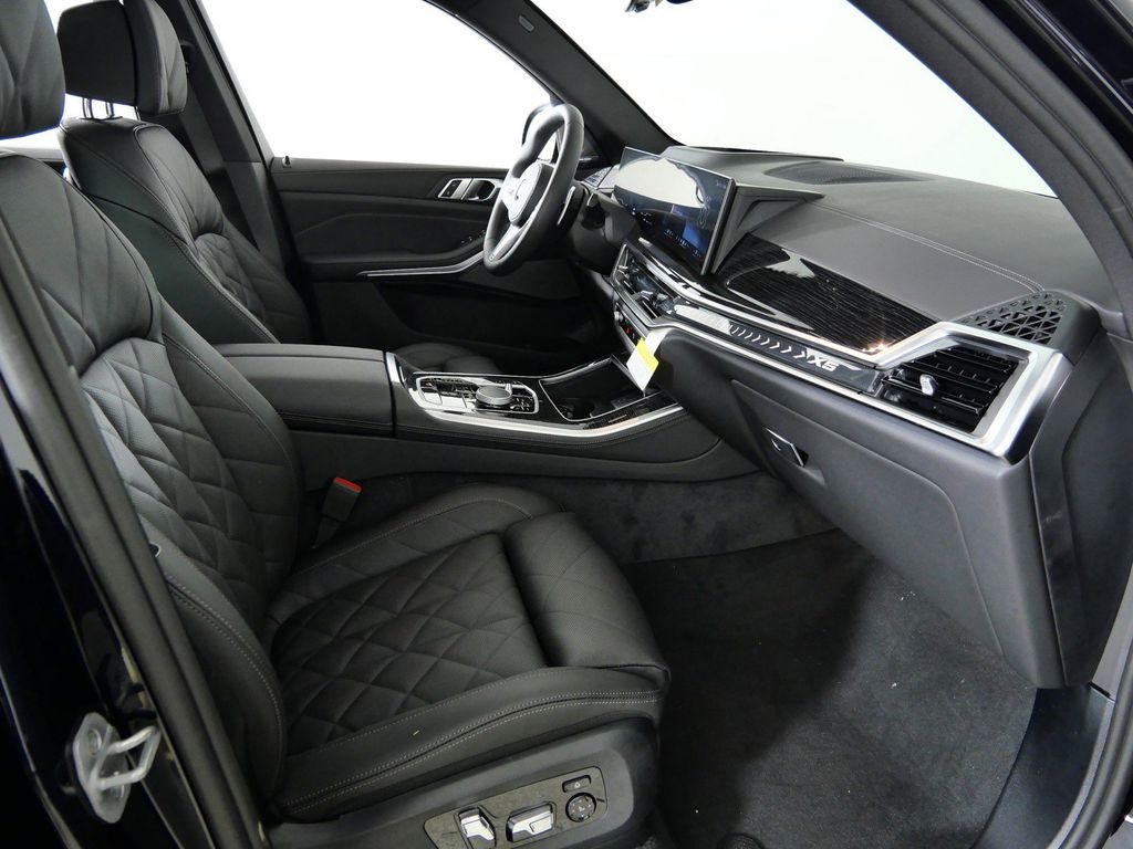 Thumbnail: 2026 BMW X5 - 20
