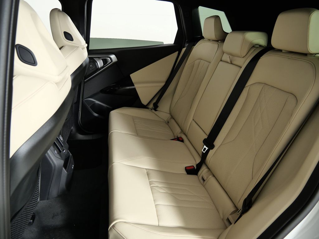 Thumbnail: 2026 BMW X3 - 29