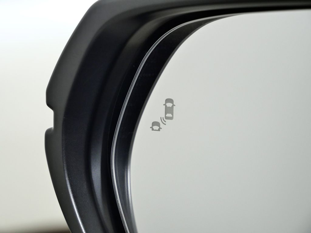 Thumbnail: 2018 Honda CR-V - 36