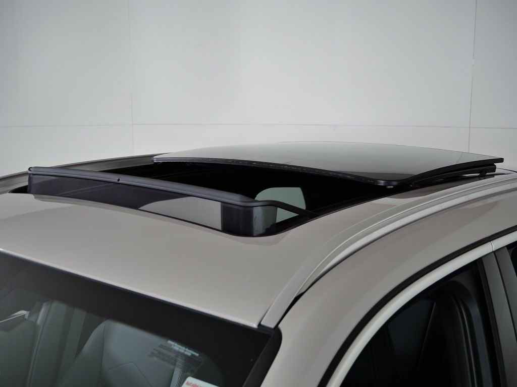 Thumbnail: 2026 BMW X1 - 15