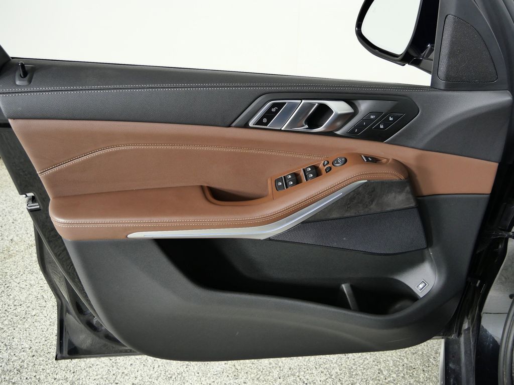 Thumbnail: 2022 BMW X5 - 34