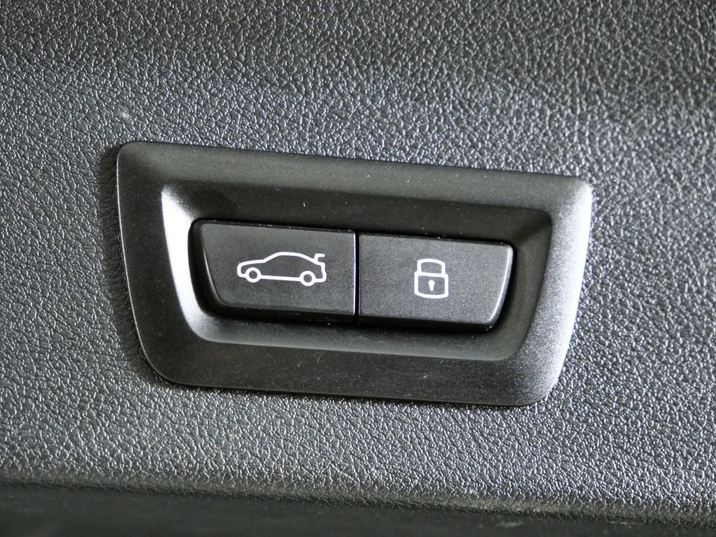 Thumbnail: 2023 BMW X3 - 33