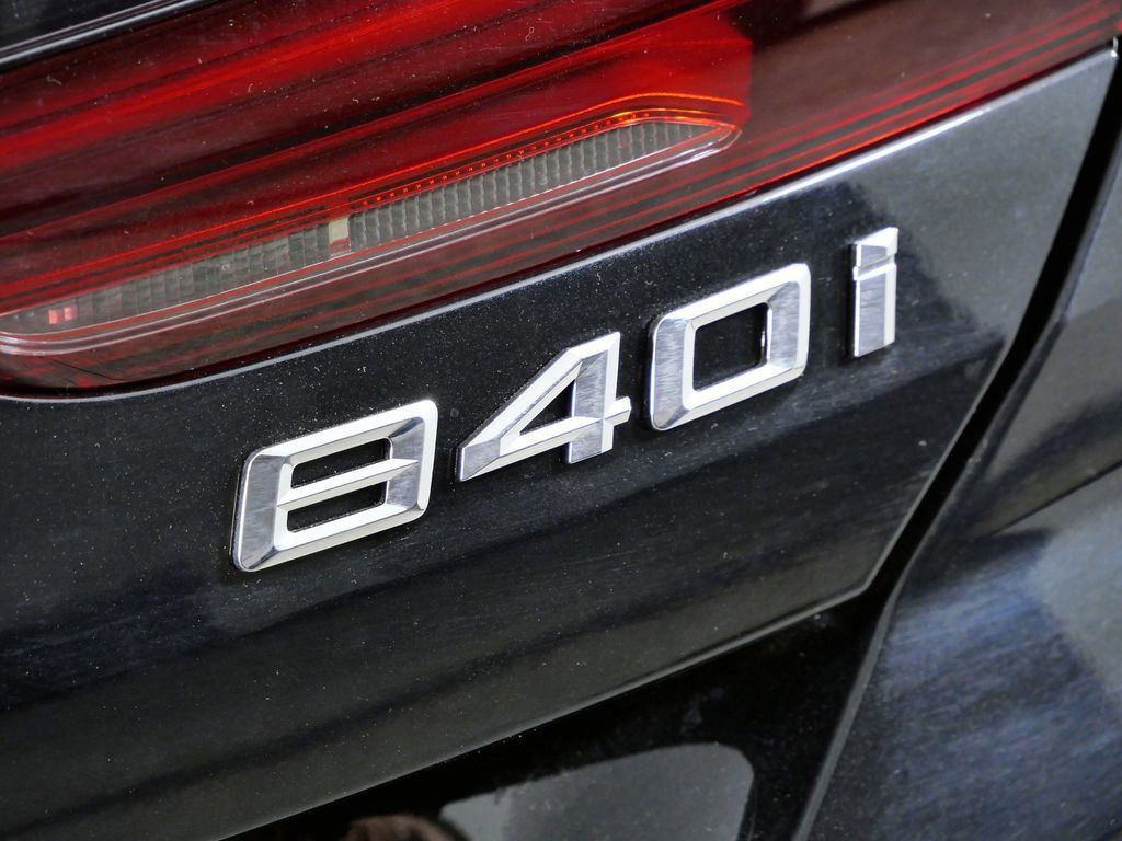 Thumbnail: 2026 BMW 8 Series - 13