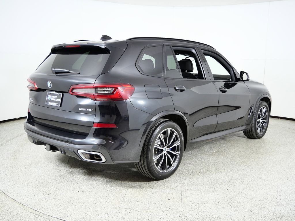 Thumbnail: 2019 BMW X5 - 10
