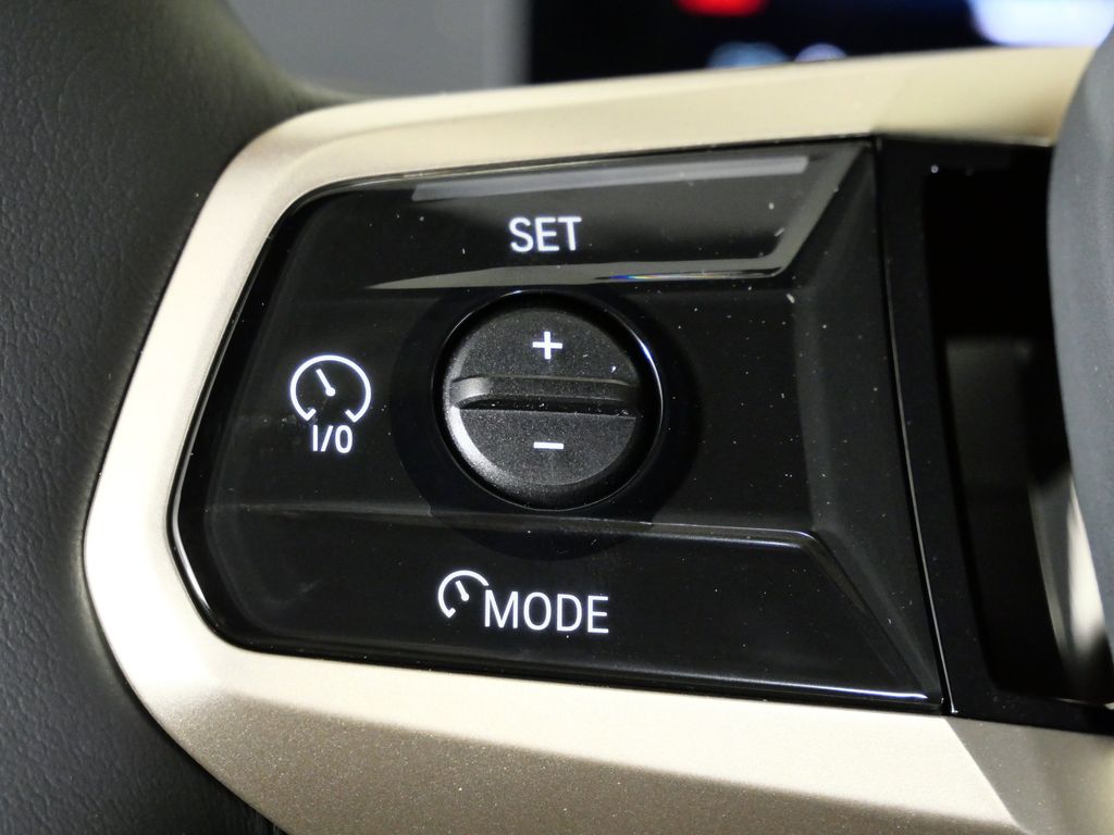 Thumbnail: 2026 BMW iX - 39