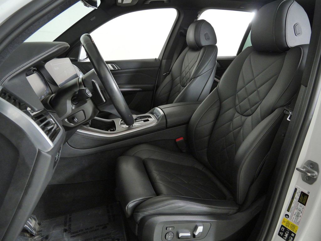 Thumbnail: 2023 BMW X5 - 40