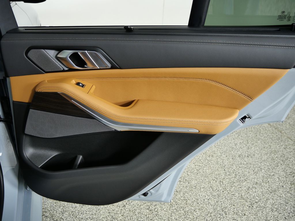 Thumbnail: 2026 BMW X5 - 25