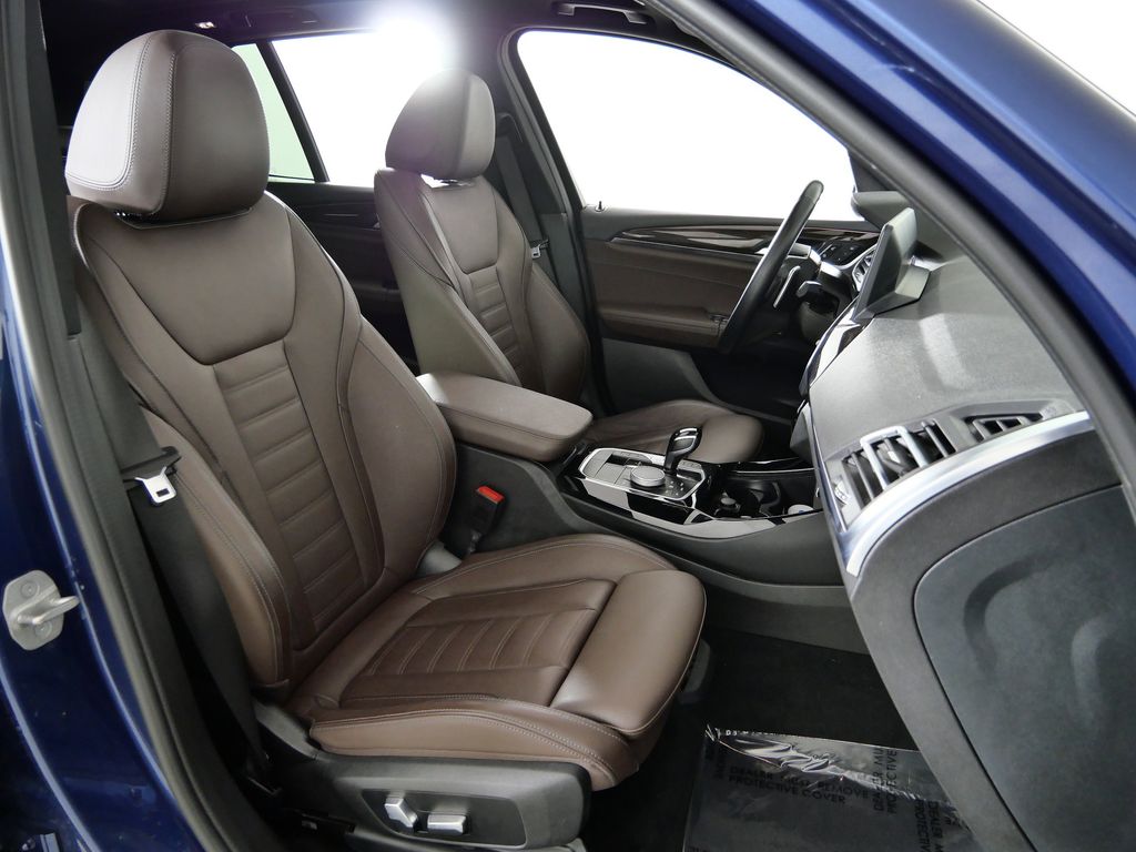 Thumbnail: 2022 BMW X3 - 22