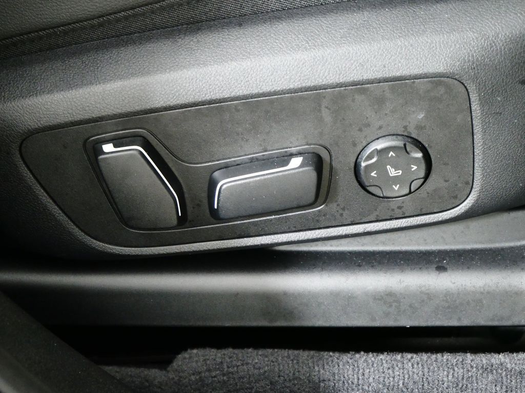 Thumbnail: 2024 BMW X3 - 27
