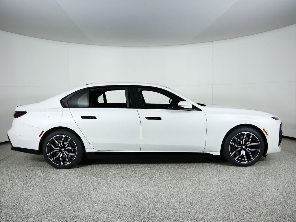 Thumbnail: 2024 BMW i7 - 7