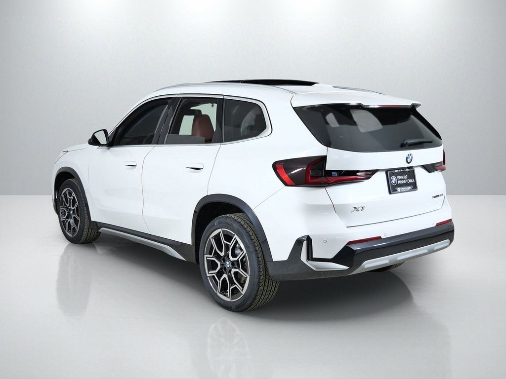 Thumbnail: 2026 BMW X1 - 14