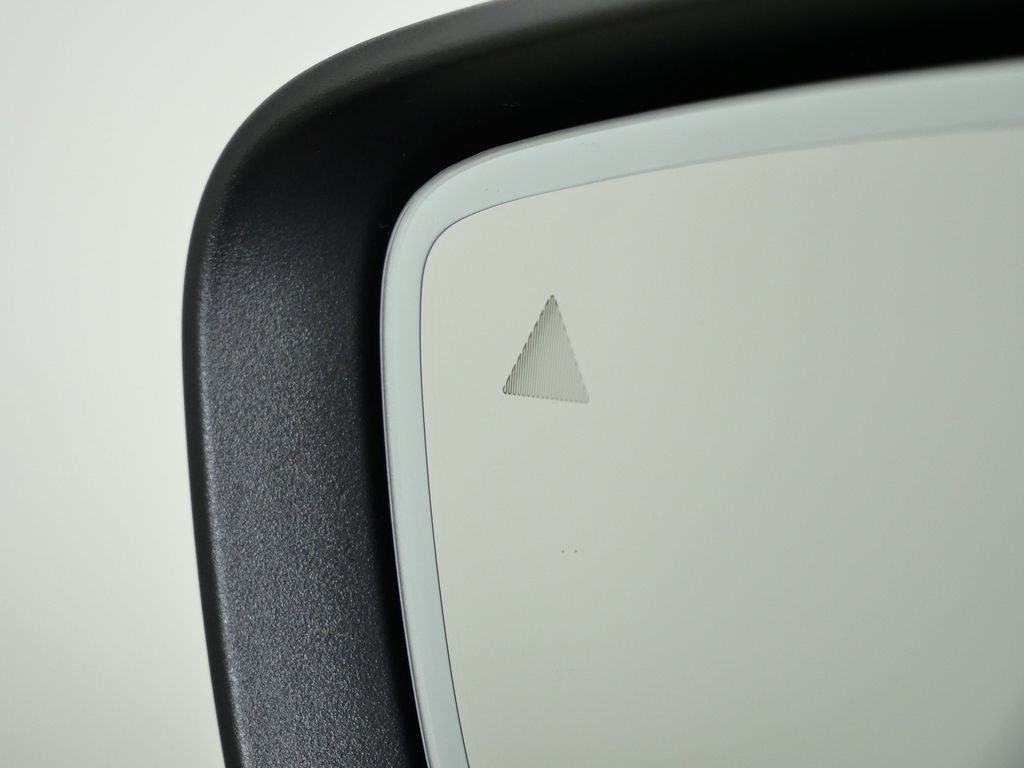 Thumbnail: 2025 BMW 3 Series - 41