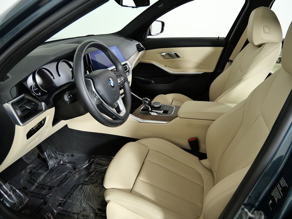 Thumbnail: 2020 BMW 3 Series - 33