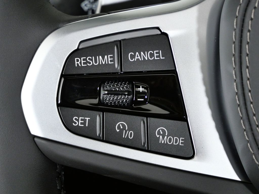 Thumbnail: 2026 BMW X5 - 41