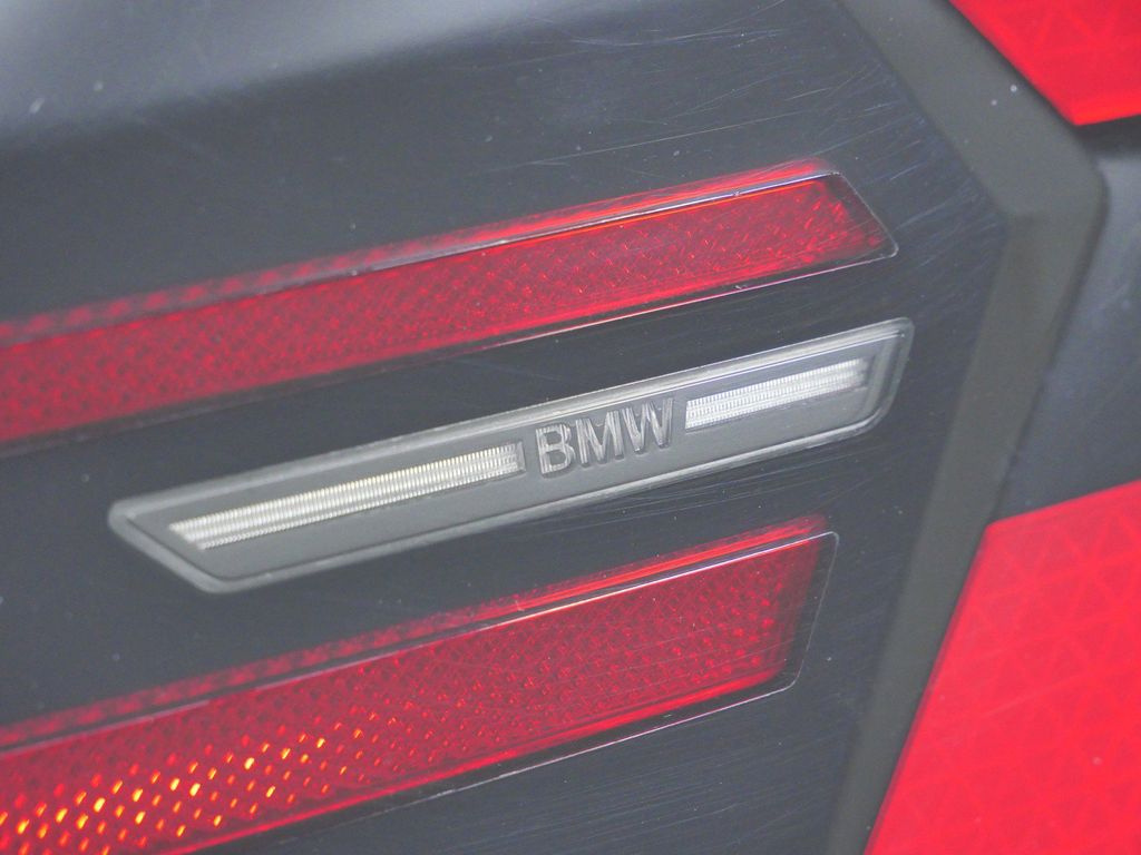Thumbnail: 2026 BMW X5 - 18