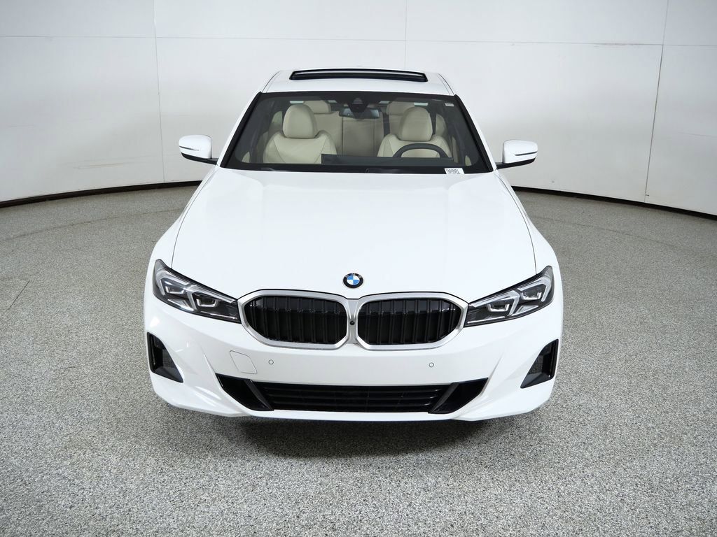 Thumbnail: 2026 BMW 3 Series - 18