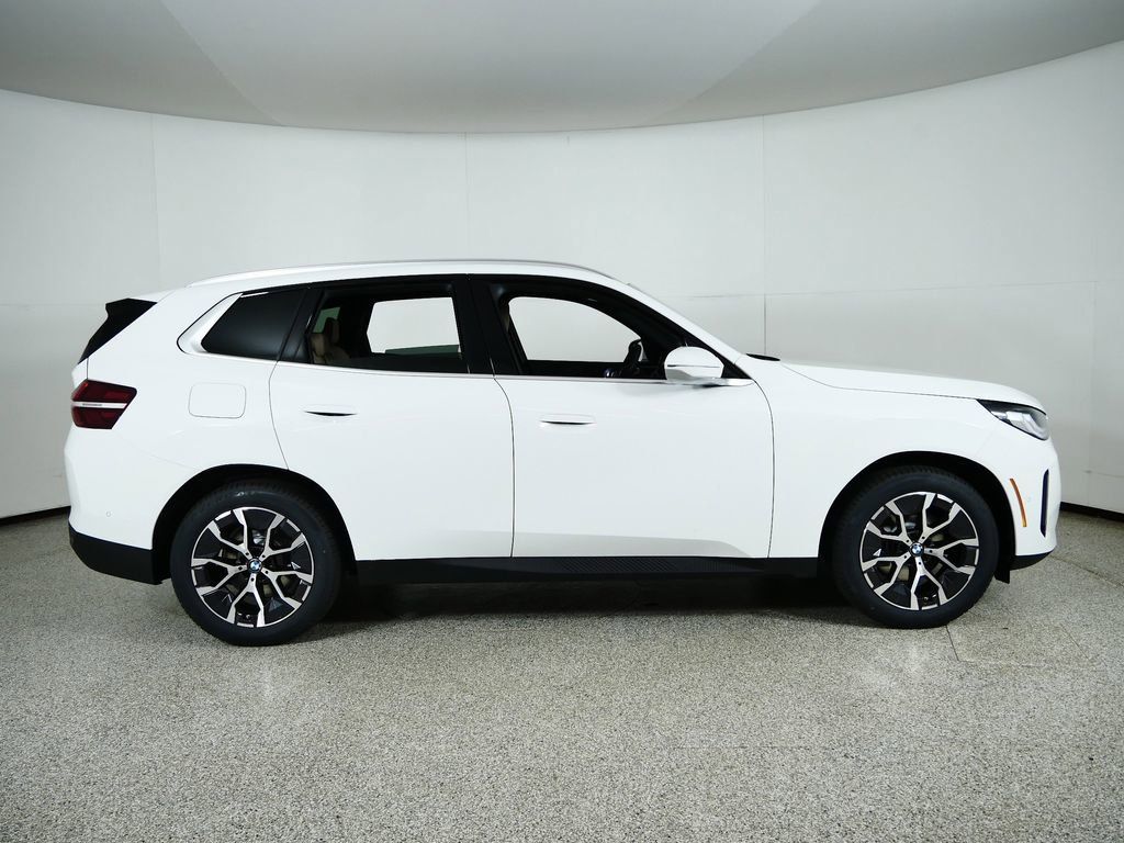 Thumbnail: 2026 BMW X3 - 11