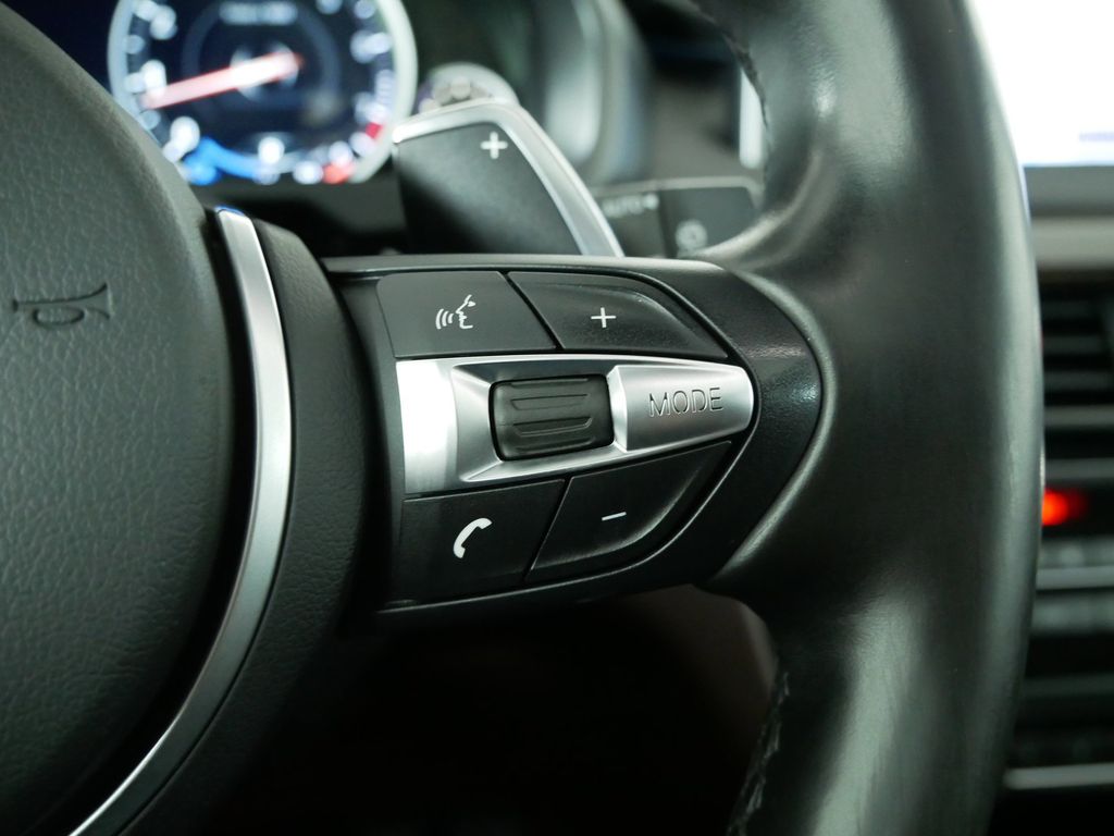 Thumbnail: 2018 BMW X5 - 38