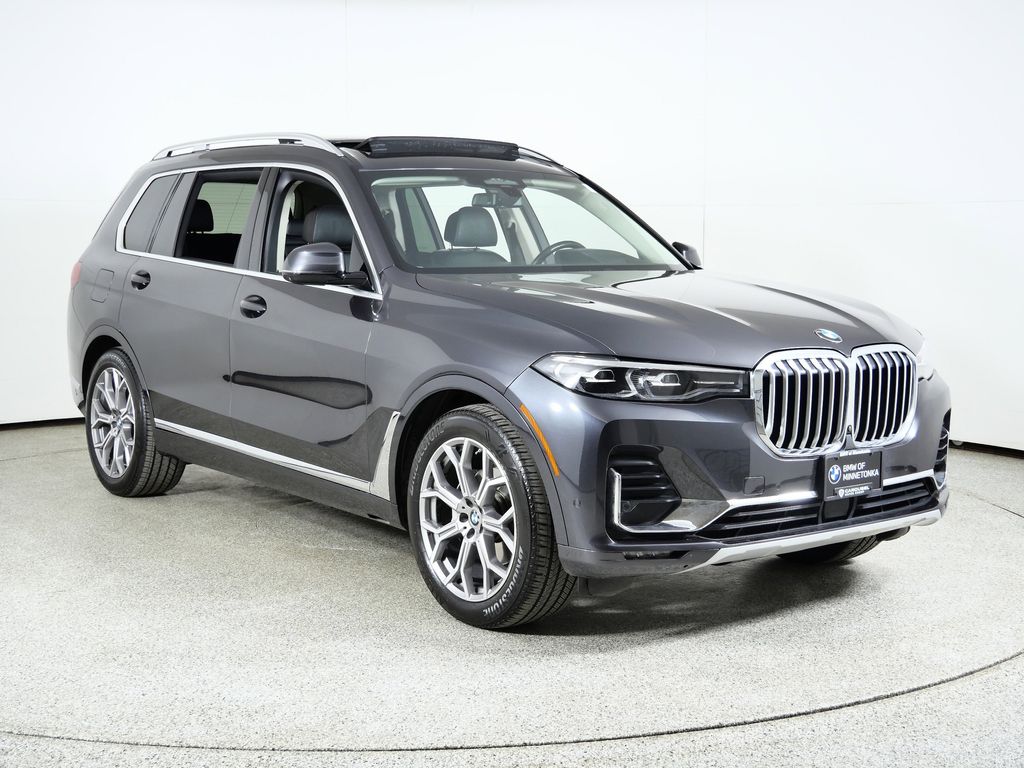Thumbnail: 2021 BMW X7 - 8