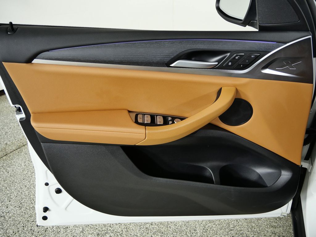 Thumbnail: 2023 BMW X3 - 37