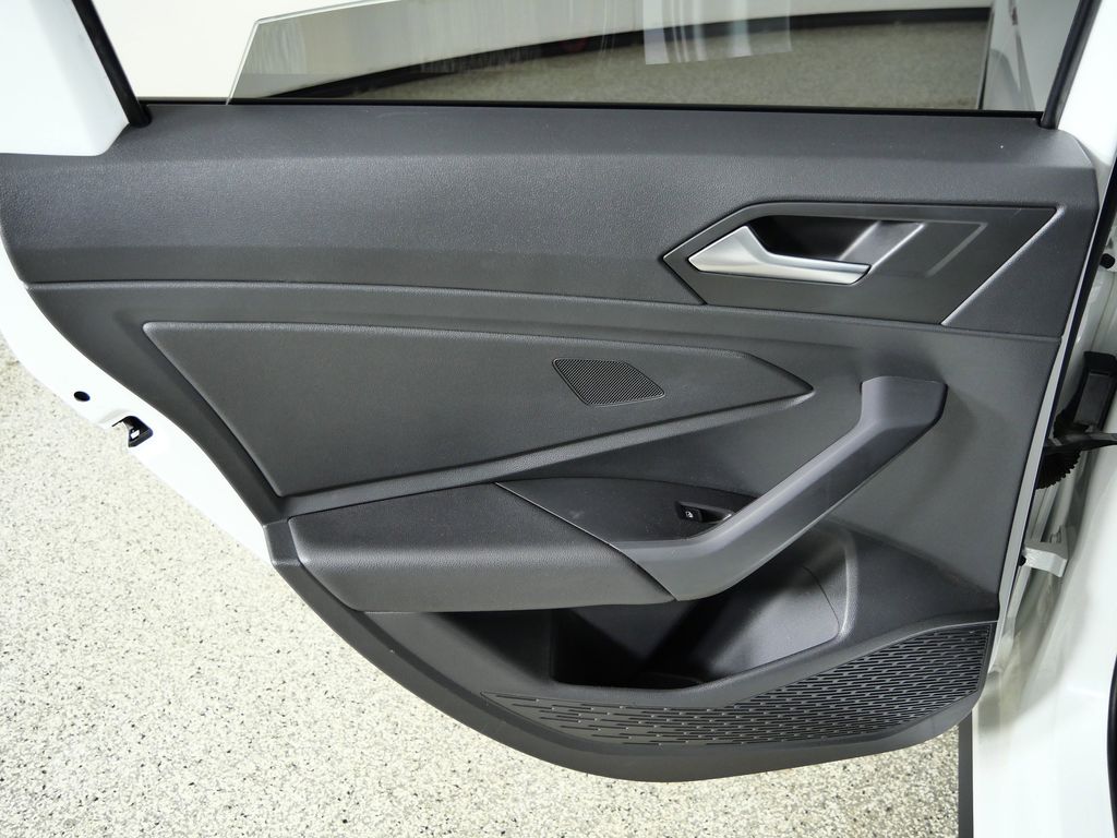 Thumbnail: 2019 Volkswagen Jetta - 27