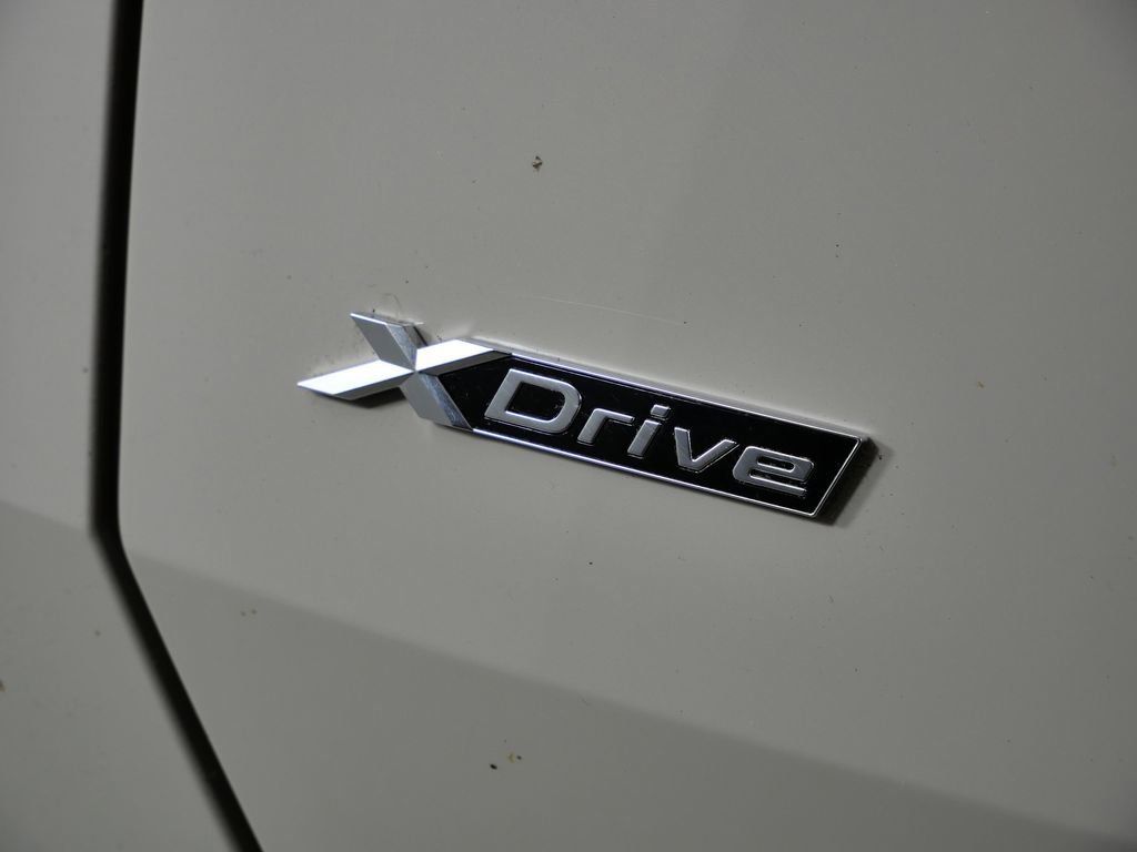 Thumbnail: 2026 BMW X3 - 15