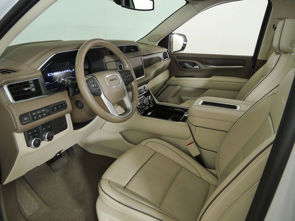 Thumbnail: 2022 GMC Yukon - 36