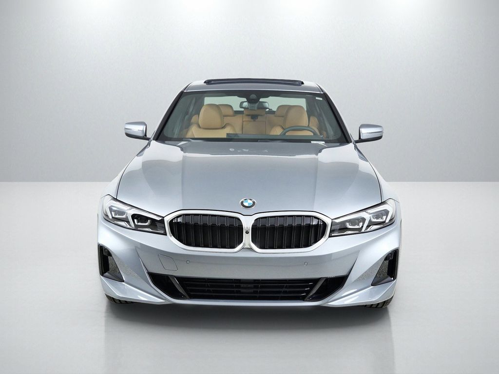 Thumbnail: 2026 BMW 3 Series - 2