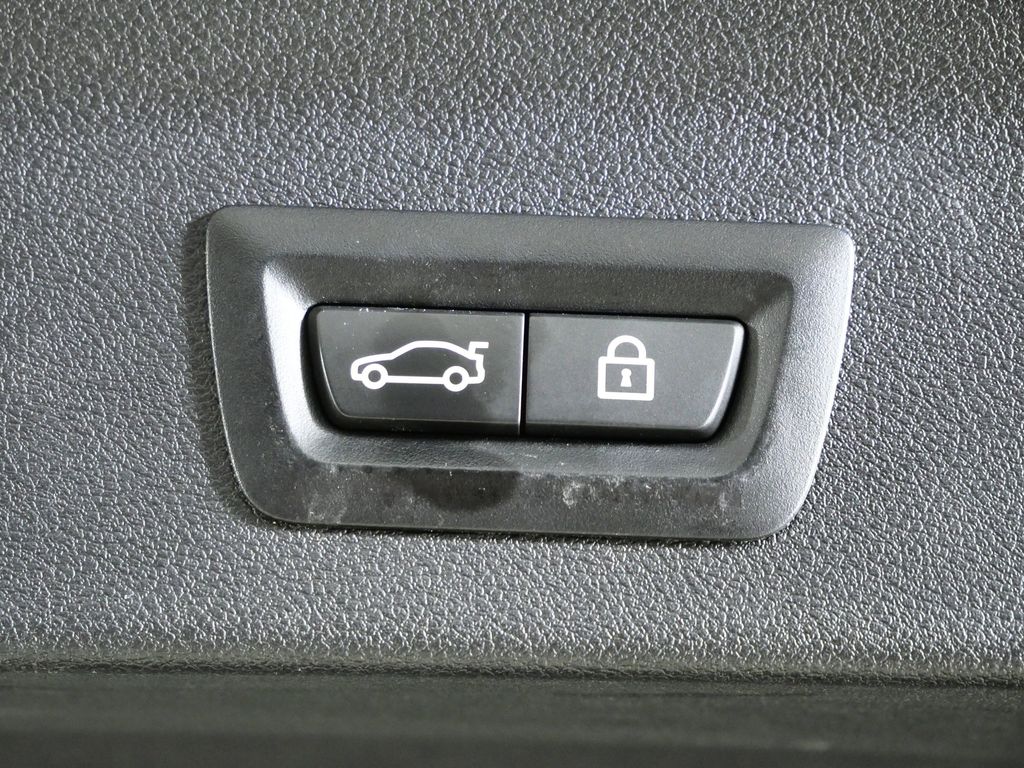 Thumbnail: 2021 BMW X3 - 29