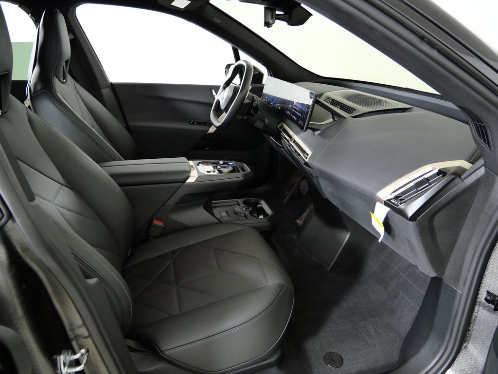 Thumbnail: 2025 BMW iX - 26