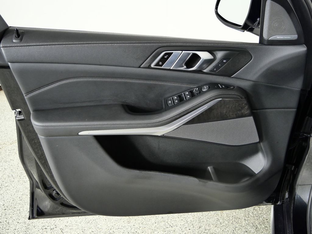 Thumbnail: 2023 BMW X5 - 34