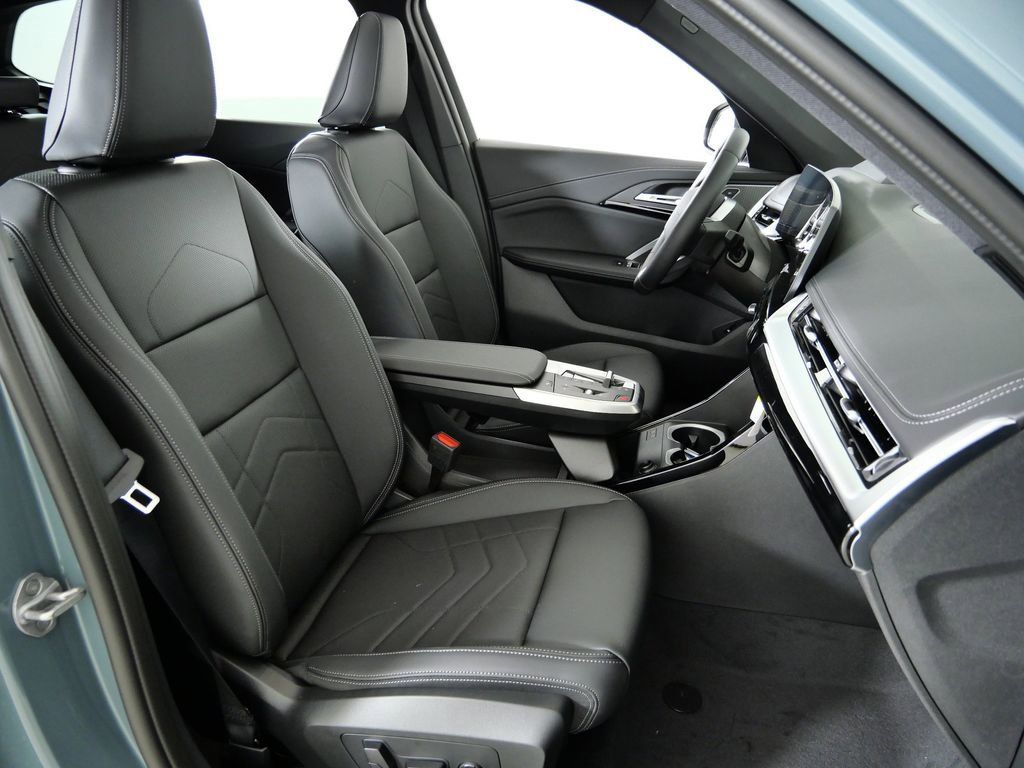 Thumbnail: 2026 BMW X1 - 23