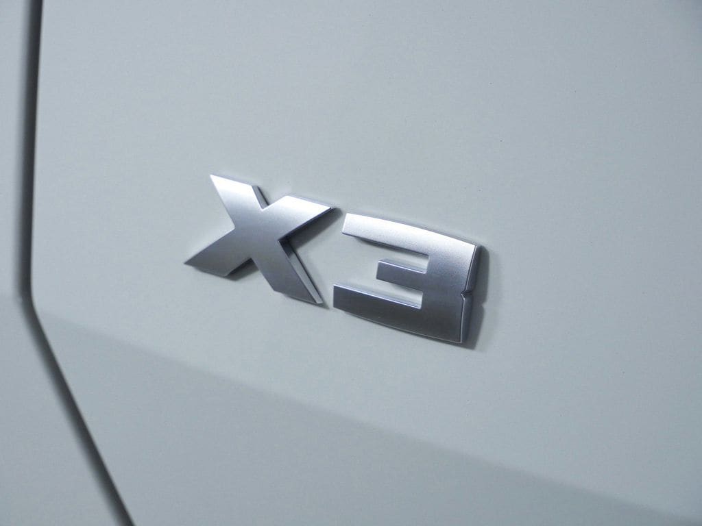 Thumbnail: 2026 BMW X3 - 13