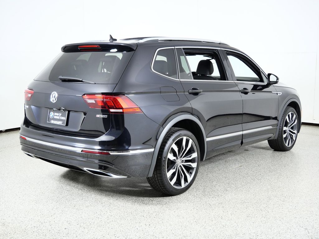 Thumbnail: 2021 Volkswagen Tiguan - 10