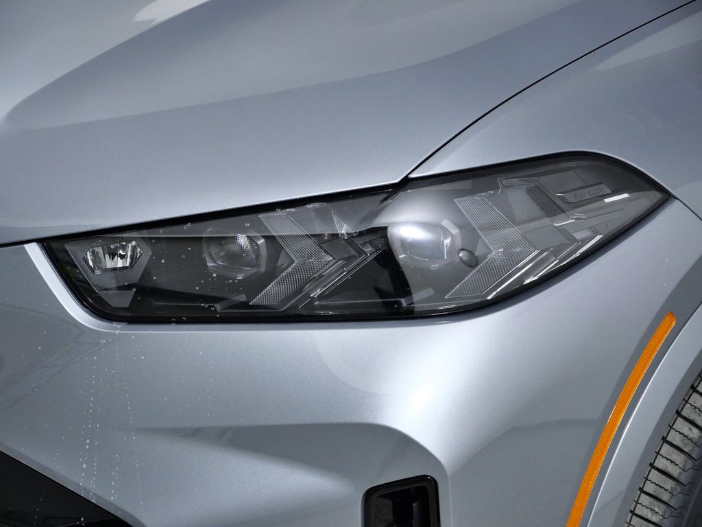 Thumbnail: 2026 BMW X5 - 3