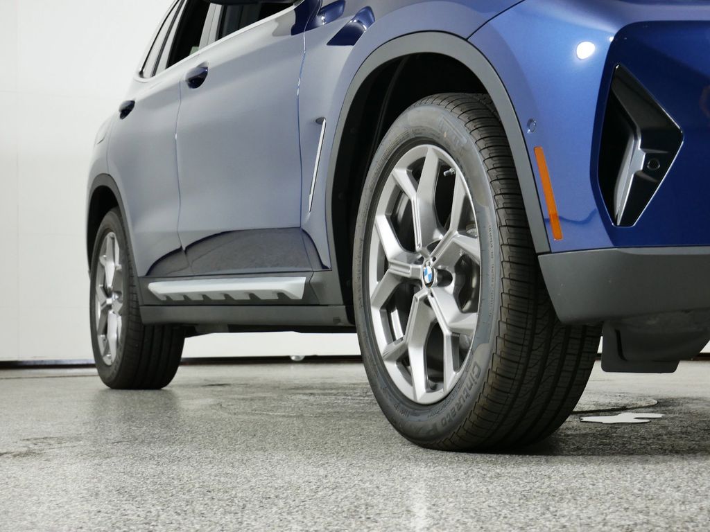 Thumbnail: 2024 BMW X3 - 6
