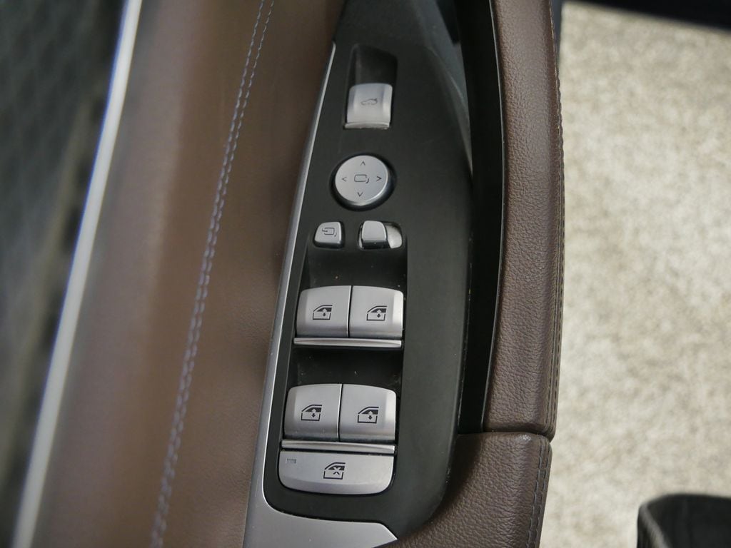 Thumbnail: 2023 BMW X4 - 41