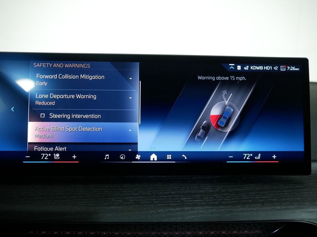 Thumbnail: 2025 BMW 3 Series - 45