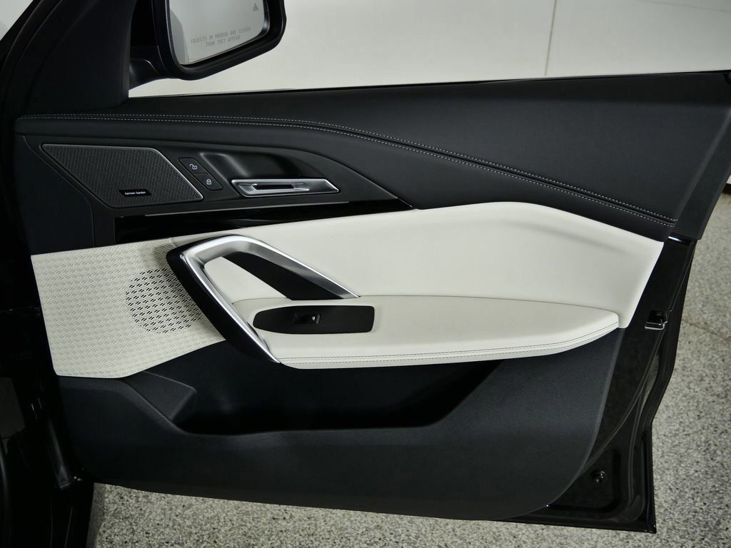 Thumbnail: 2026 BMW X1 - 20