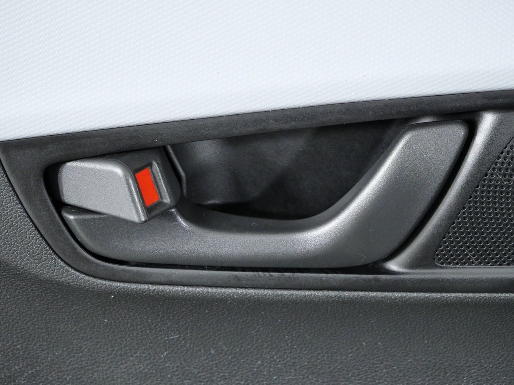 Thumbnail: 2018 Hyundai Kona - 34