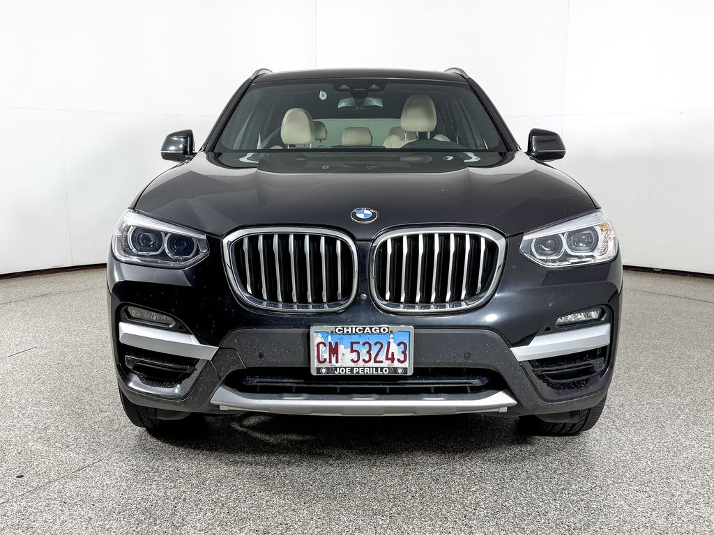 Thumbnail: 2021 BMW X3 - 3