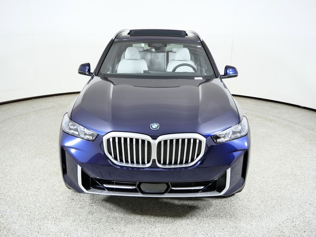 Thumbnail: 2026 BMW X5 - 16