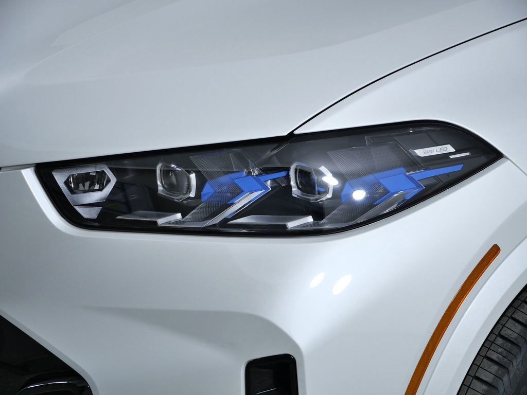 Thumbnail: 2026 BMW X5 - 5