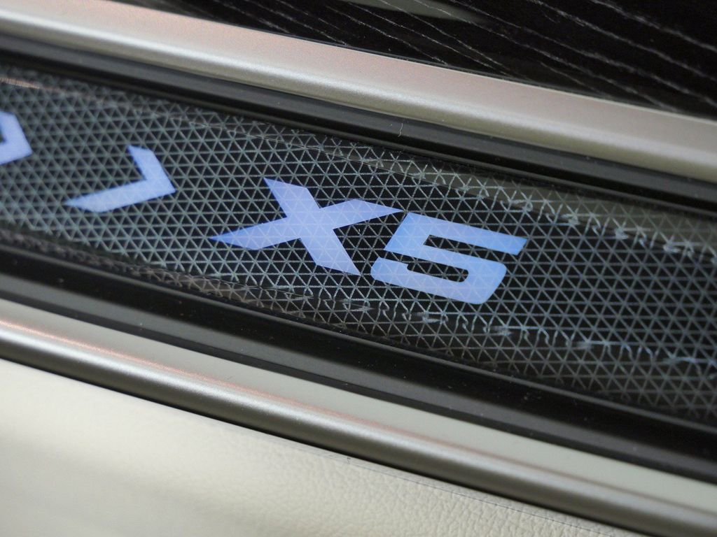 Thumbnail: 2026 BMW X5 - 24