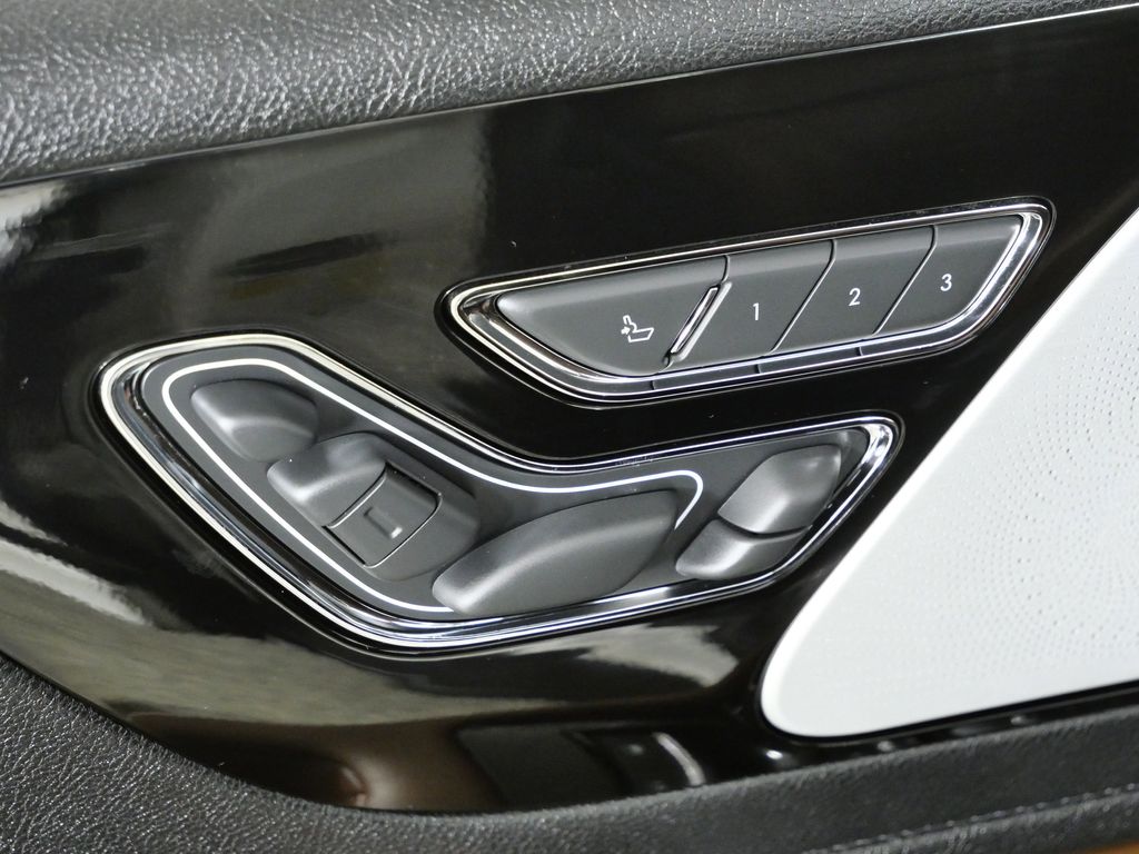 Thumbnail: 2023 Lincoln Aviator - 37